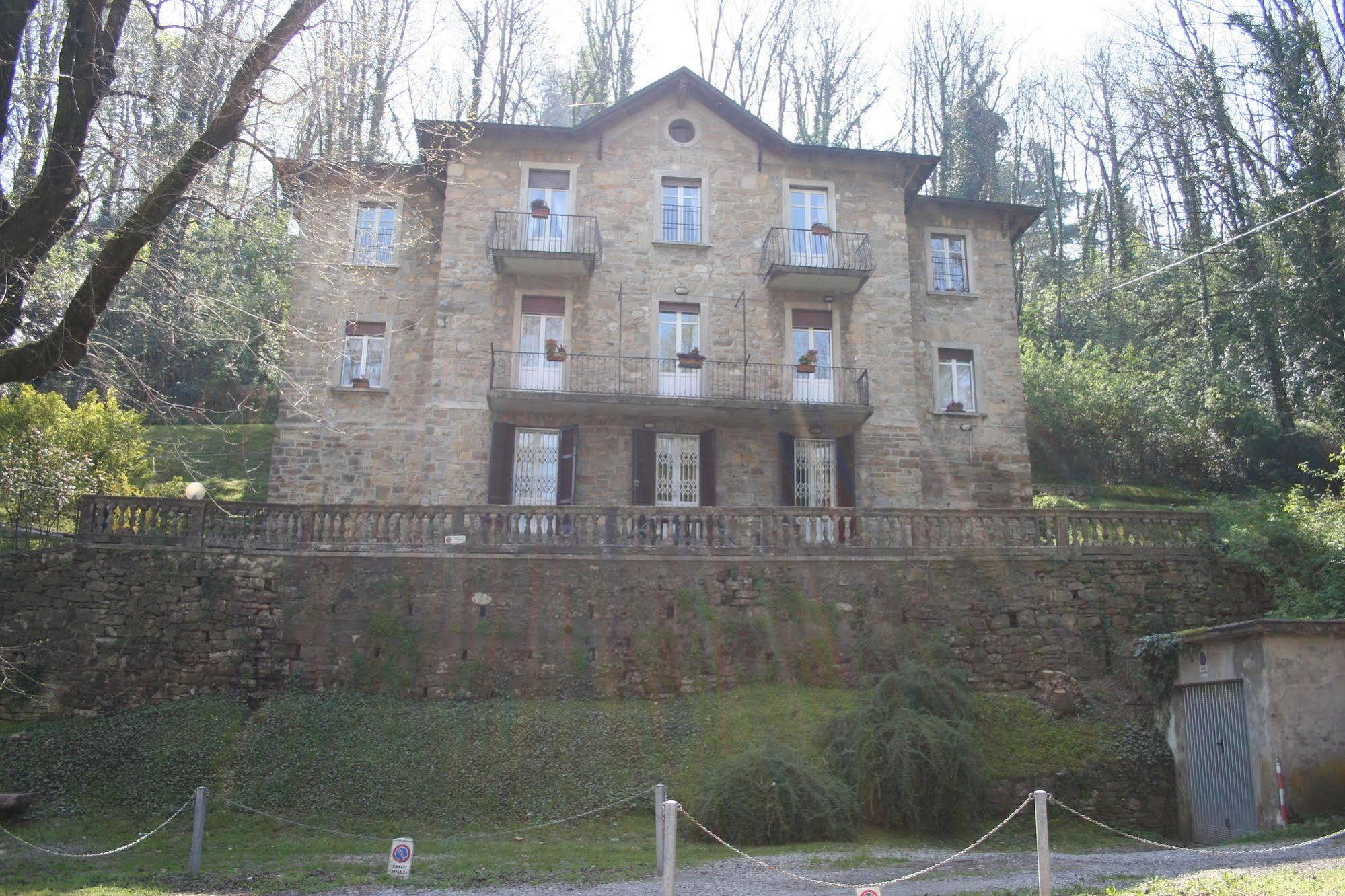 B&B I Ghiri Bérgamo Exterior foto